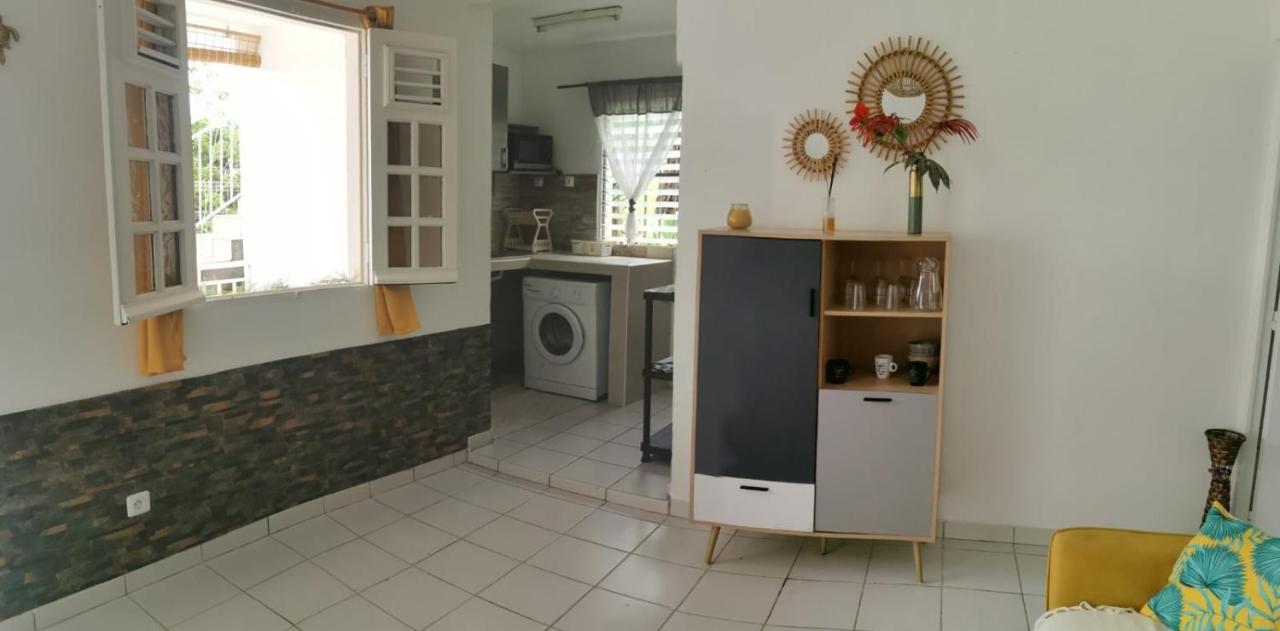 Abri Papaye Apartment Riviere-Salee Ngoại thất bức ảnh